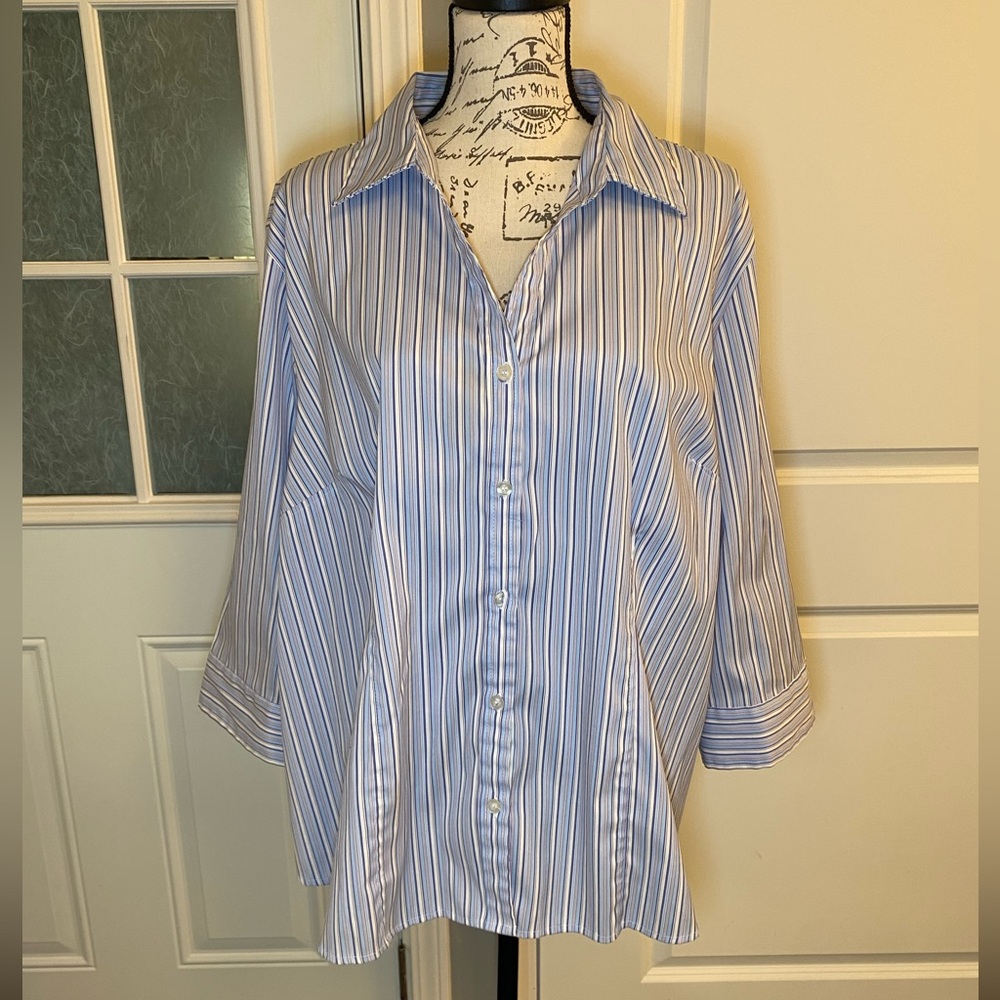 DCC Woman Blue and White Striped Button-Down 3/4‎ Length Sleeve Top 2X E
